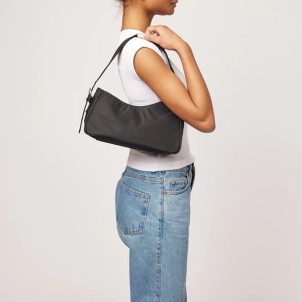 Núnoo Black Nylon Shoulder Bag